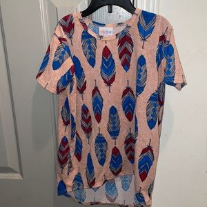 Size 8 Lularoe tunic for girls, beautiful feather pattern!